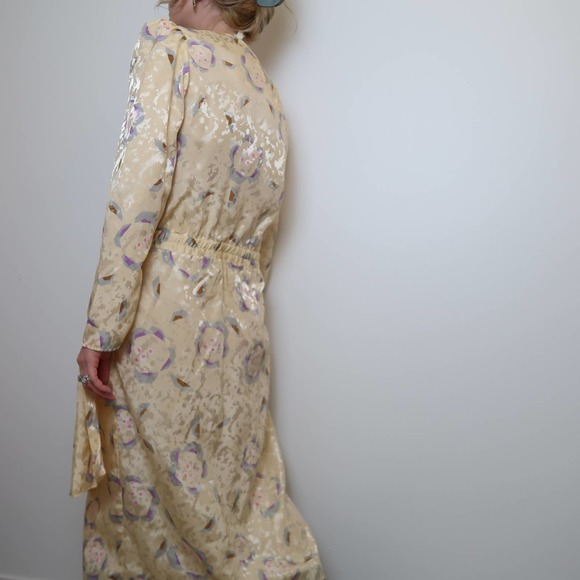 Vintage 80s yellow satin floral print midi dress - Picture 4 of 6